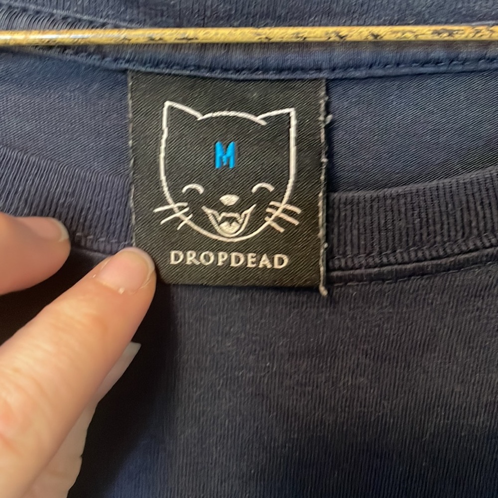 Mens dropdead medium tshirt!!!!! - Picture 3 of 5